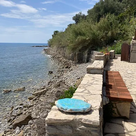 Baia Incantata * Pisciotta